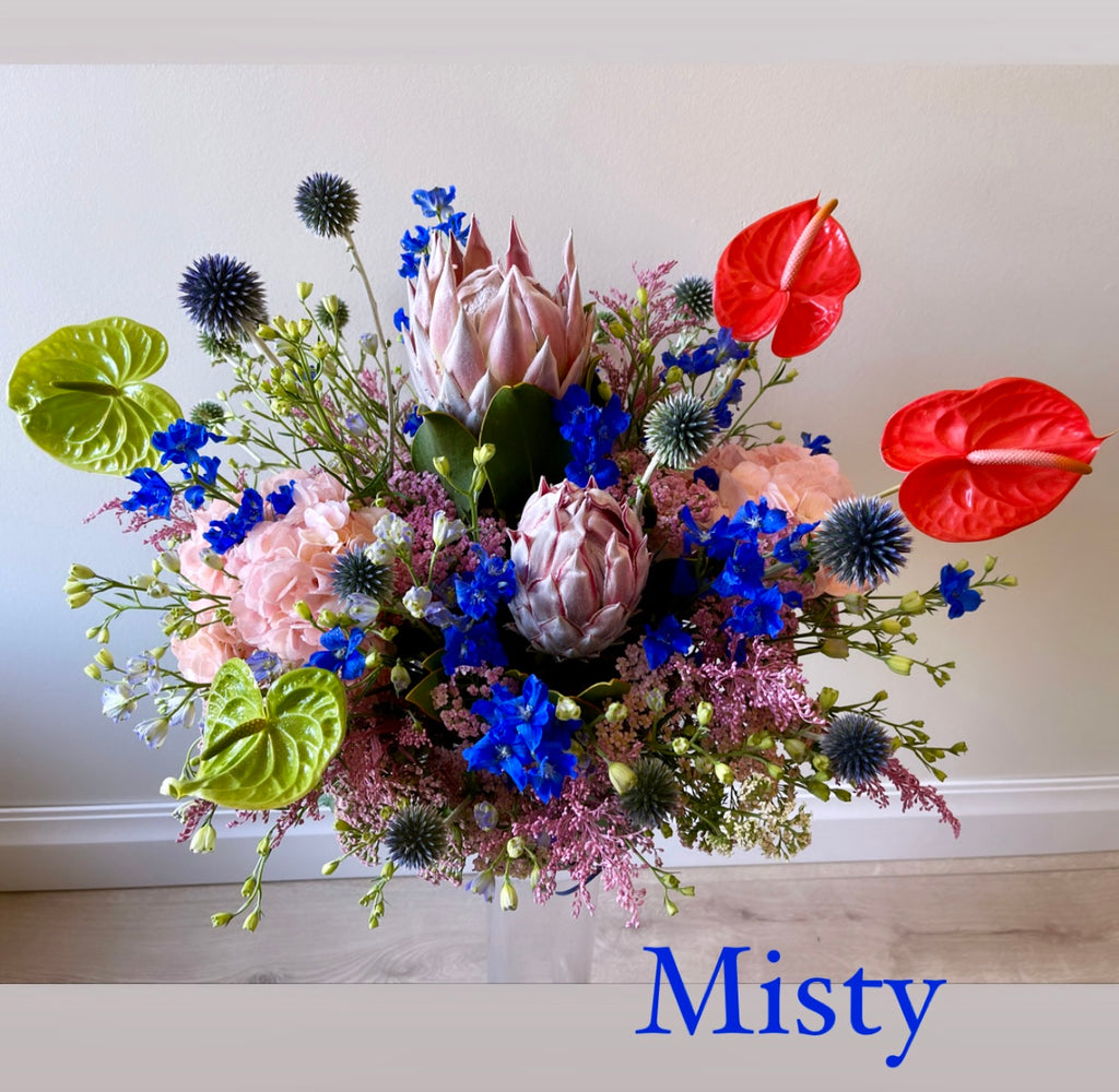 Sophisticated Luxe - centrepiece