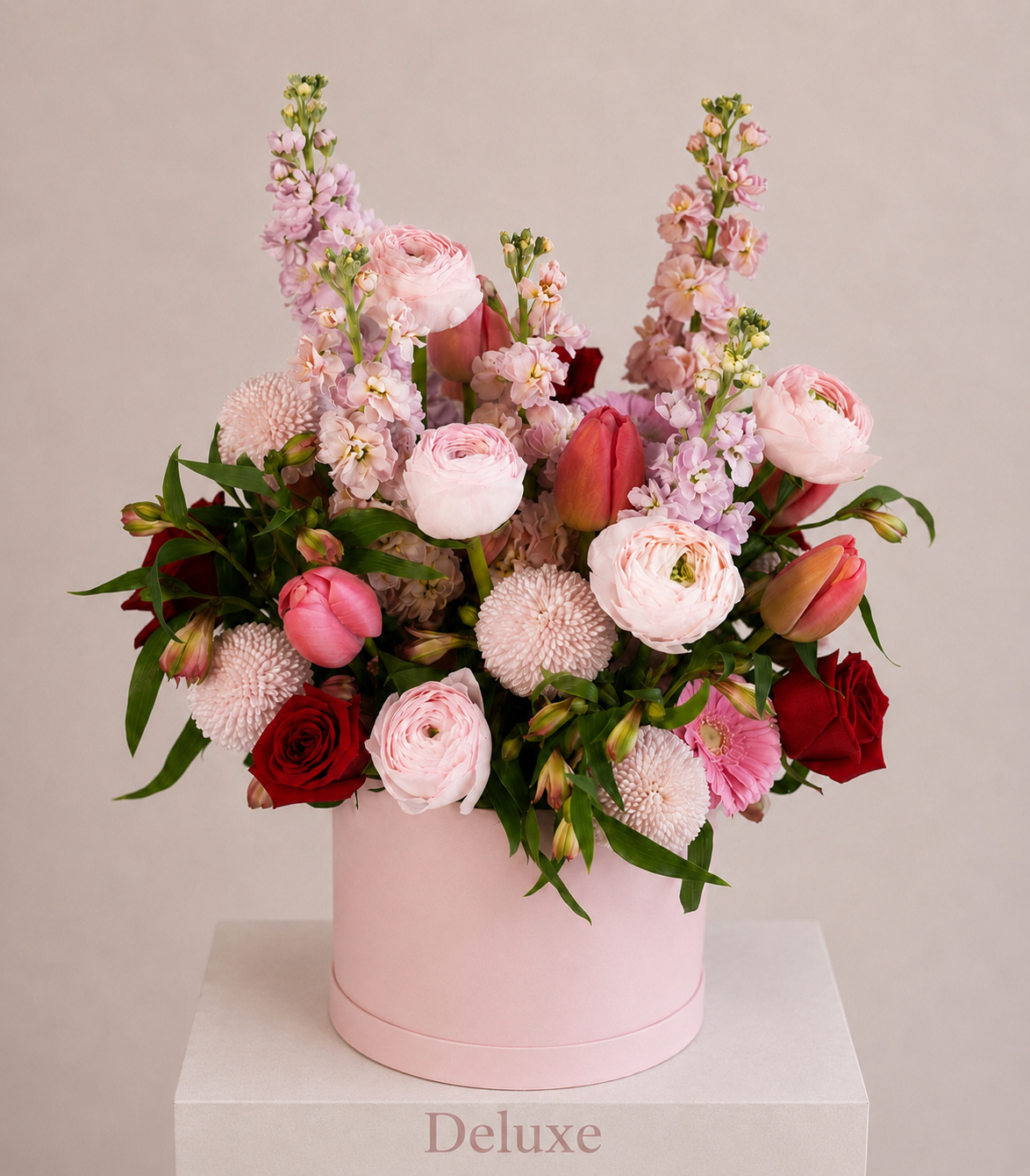 Modern Floral Arrangement - Premium