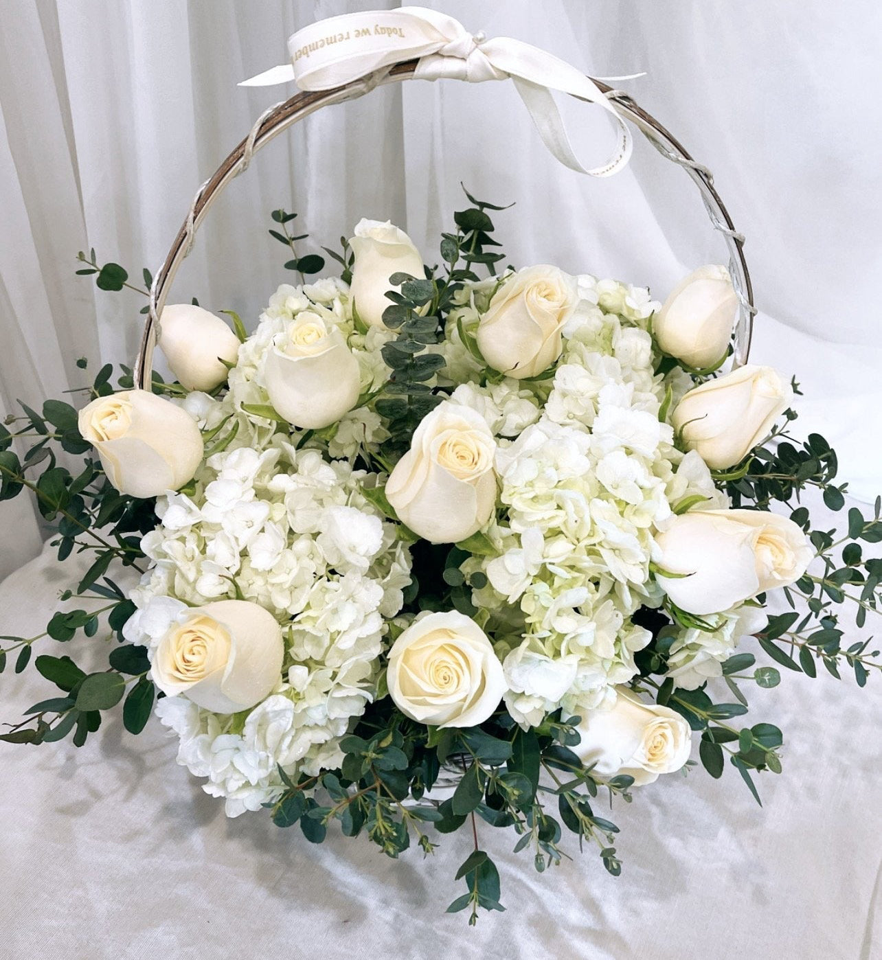 Velvet Garden - Basket