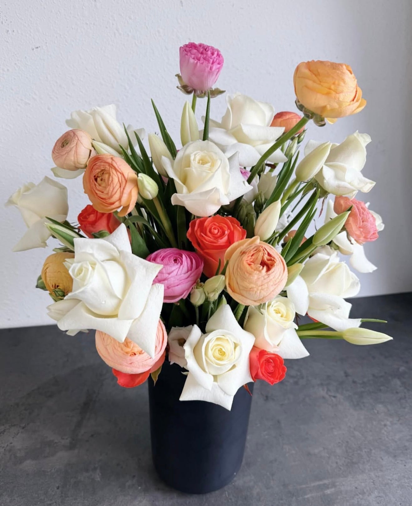 Modern Floral Arrangement - Premium